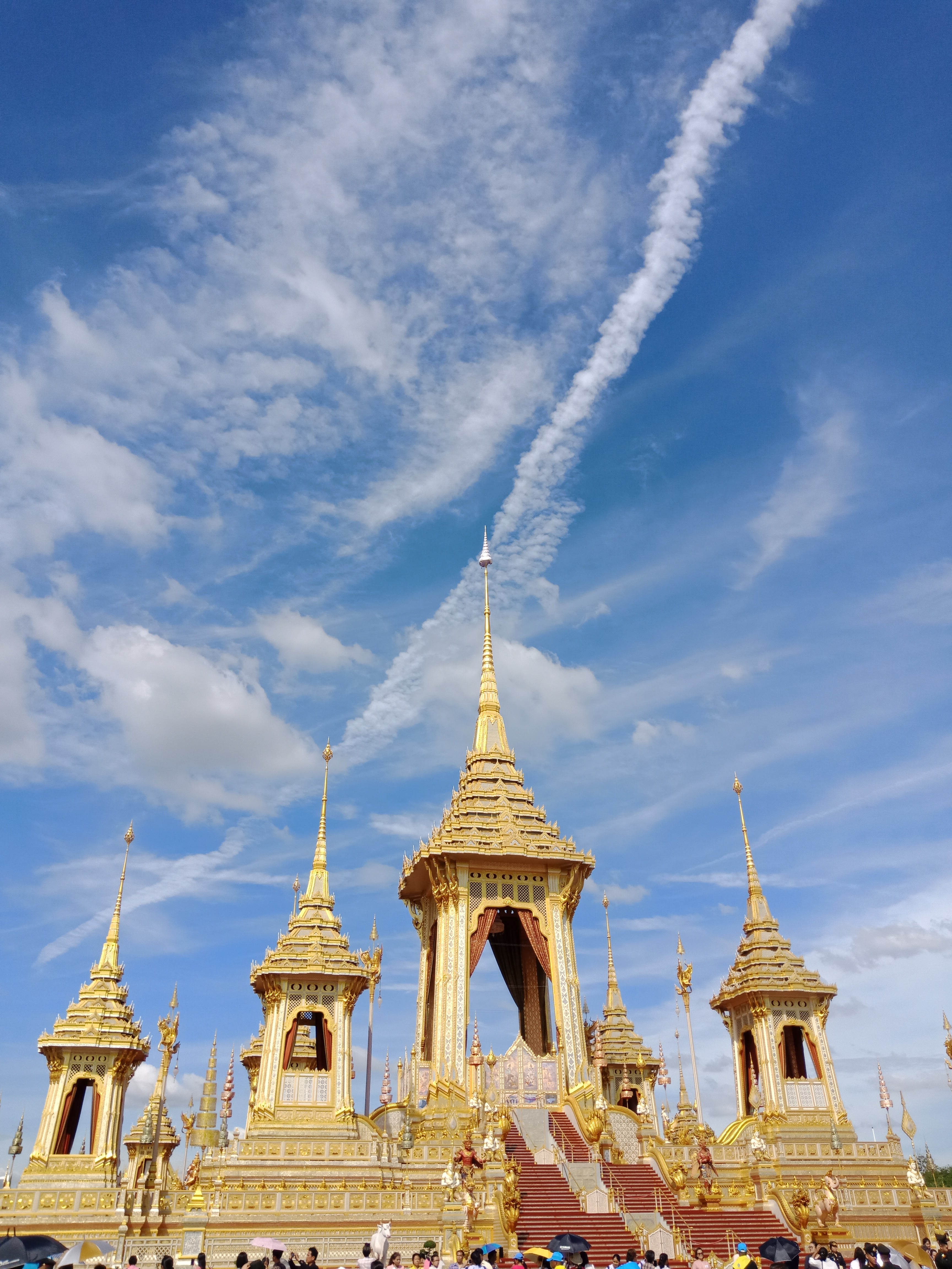皇家田广场（Sanam Luang · สนามหลวง）